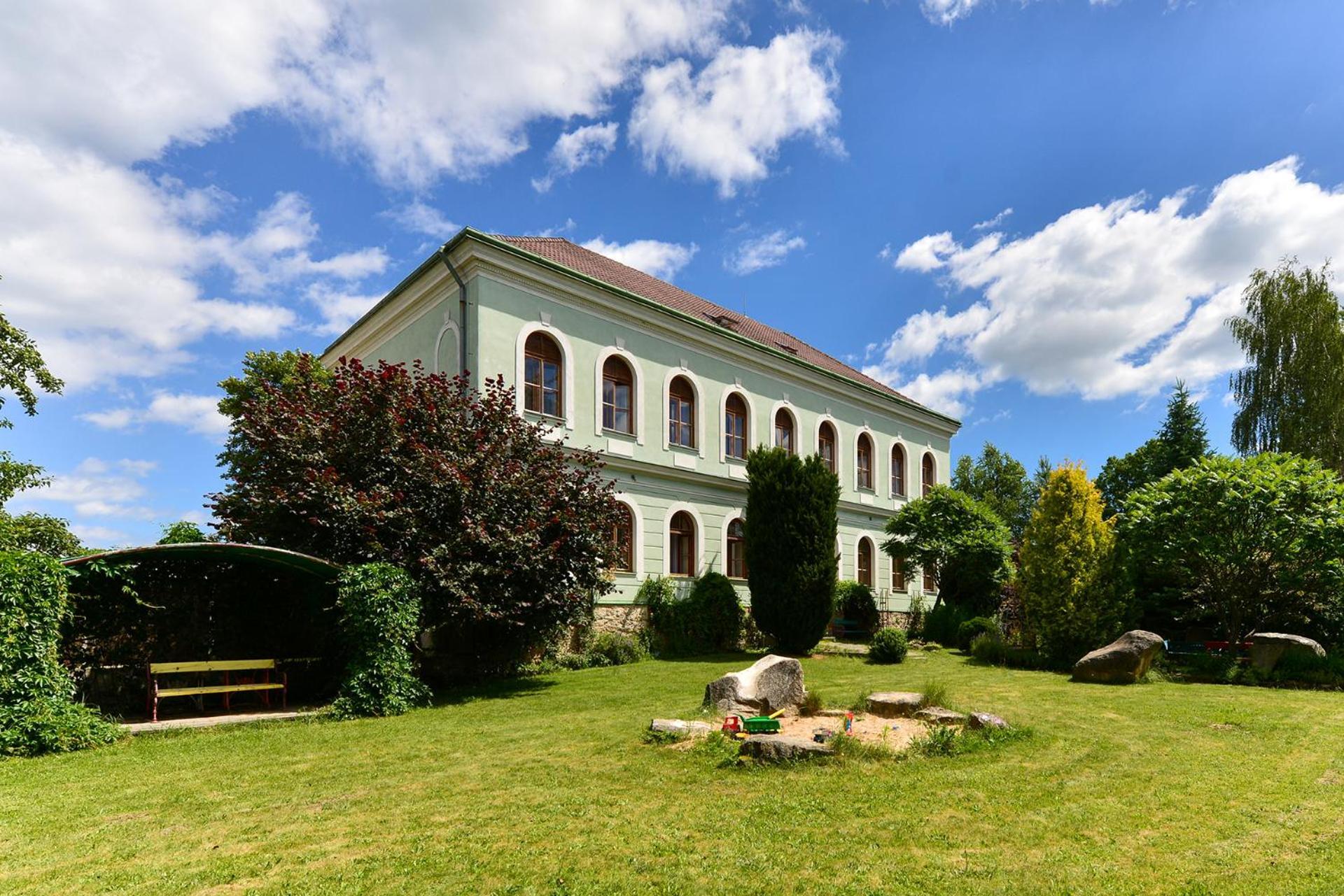 Penzion Medvedi Paseka Nová Bystřice Extérieur photo